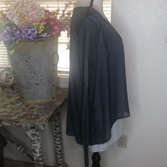 Tribal Gray Layered Top - Picture 3 of 14